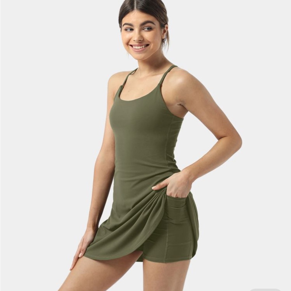 Everyday Cloudful athletic dress